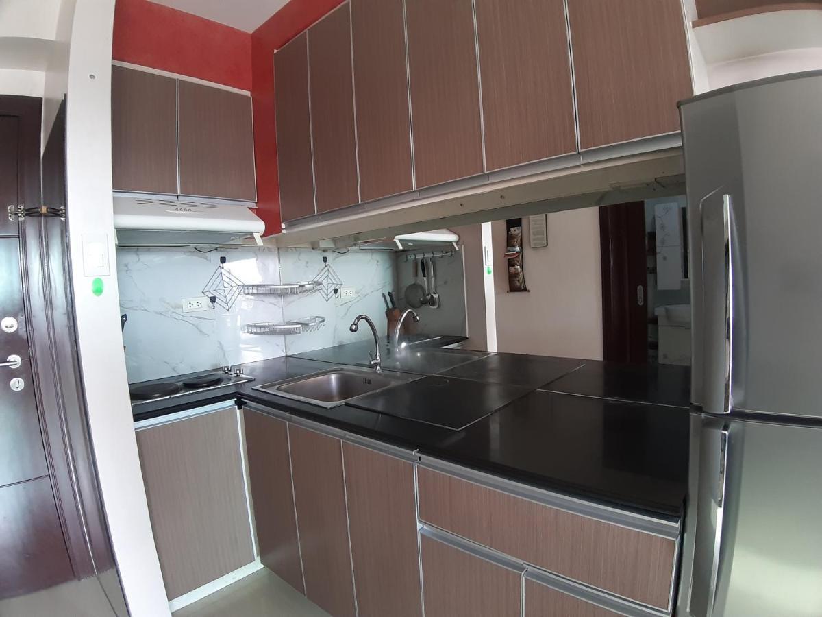 Cebu City Suites Ramos Tower By P&J Εξωτερικό φωτογραφία