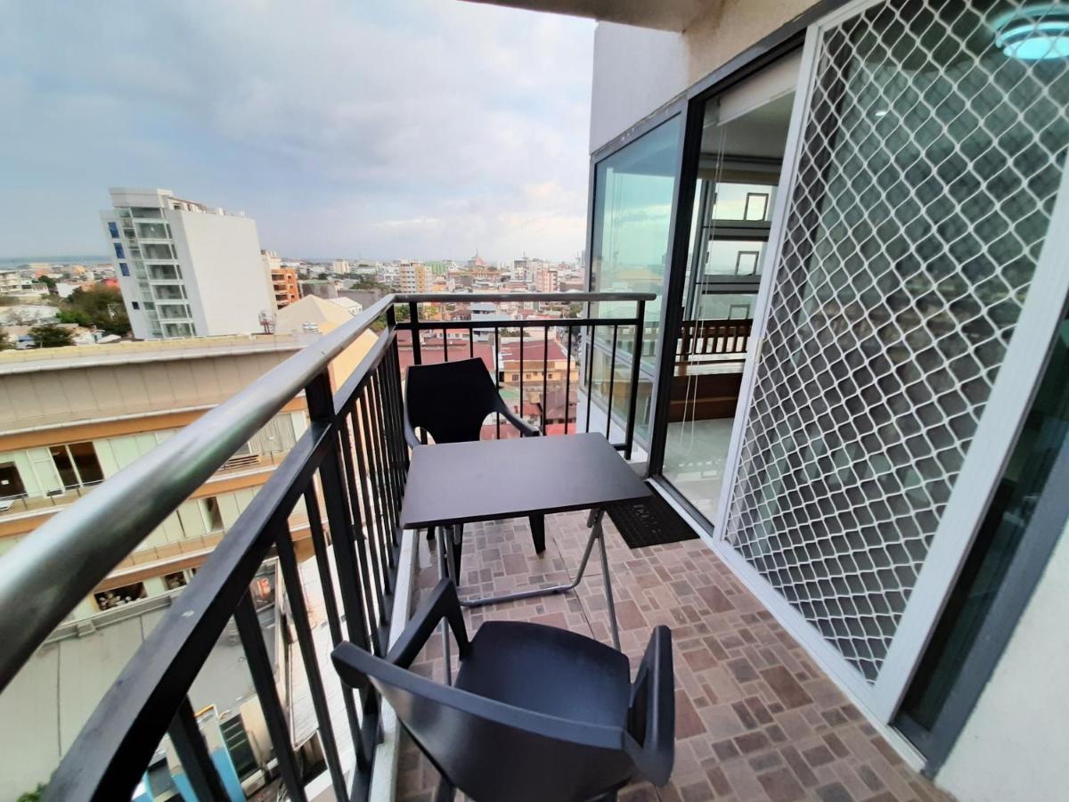 Cebu City Suites Ramos Tower By P&J Εξωτερικό φωτογραφία